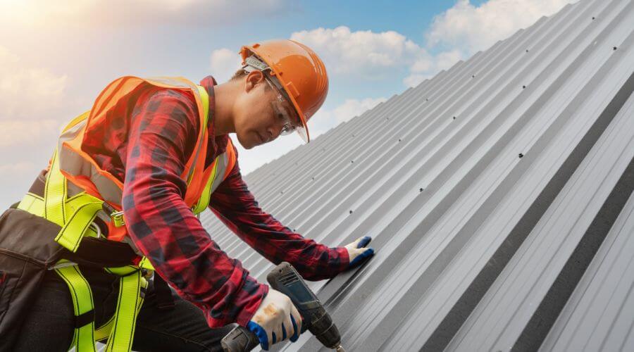 Professional residential roofers in Collins, MS